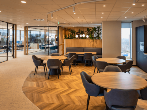 Ontwerp en renovatie voor Vanbreda Risk & Benefits en Arboteam Eindhoven