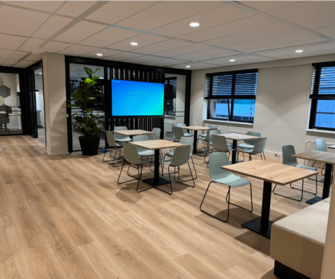 Renovatie en inrichting van get nieuwe kantoor van Minitab
